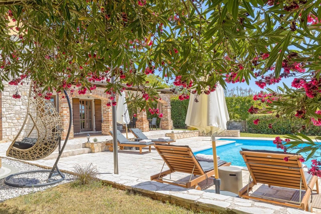 Villa Santolina Baderna Екстер'єр фото